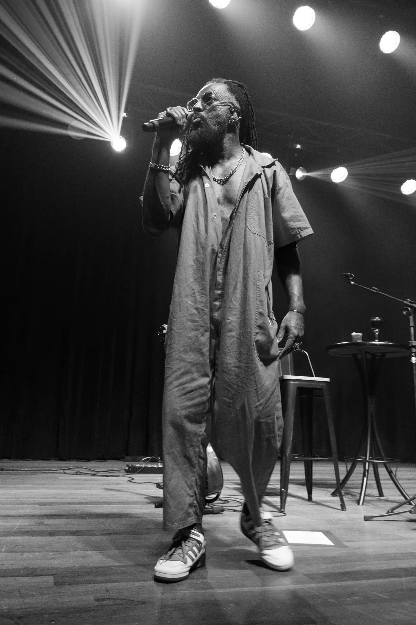 Rael — peça do case