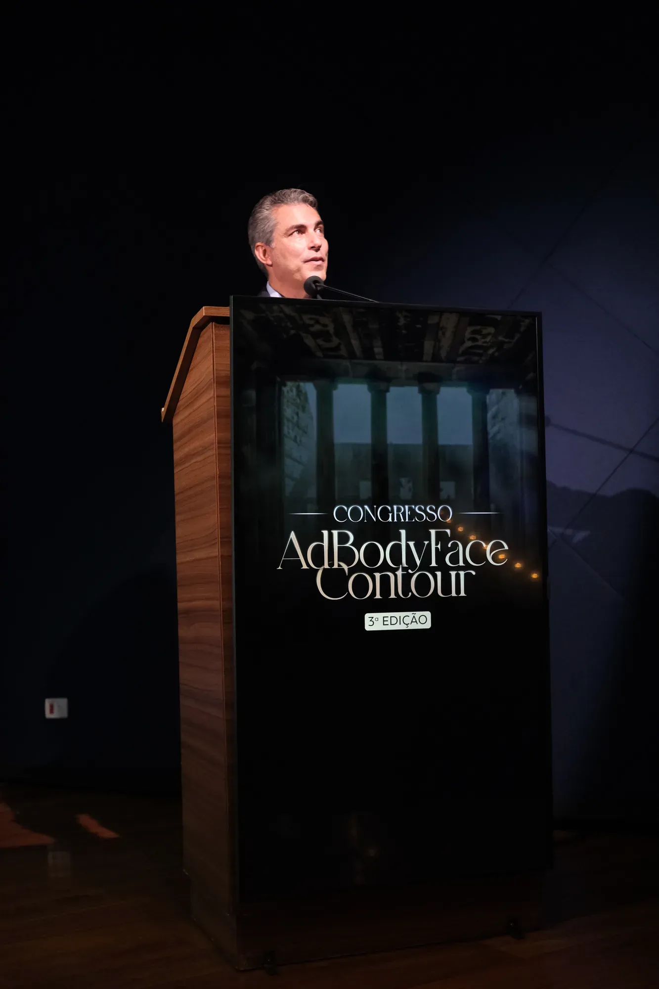 AdBodyFace Contour — peça do case