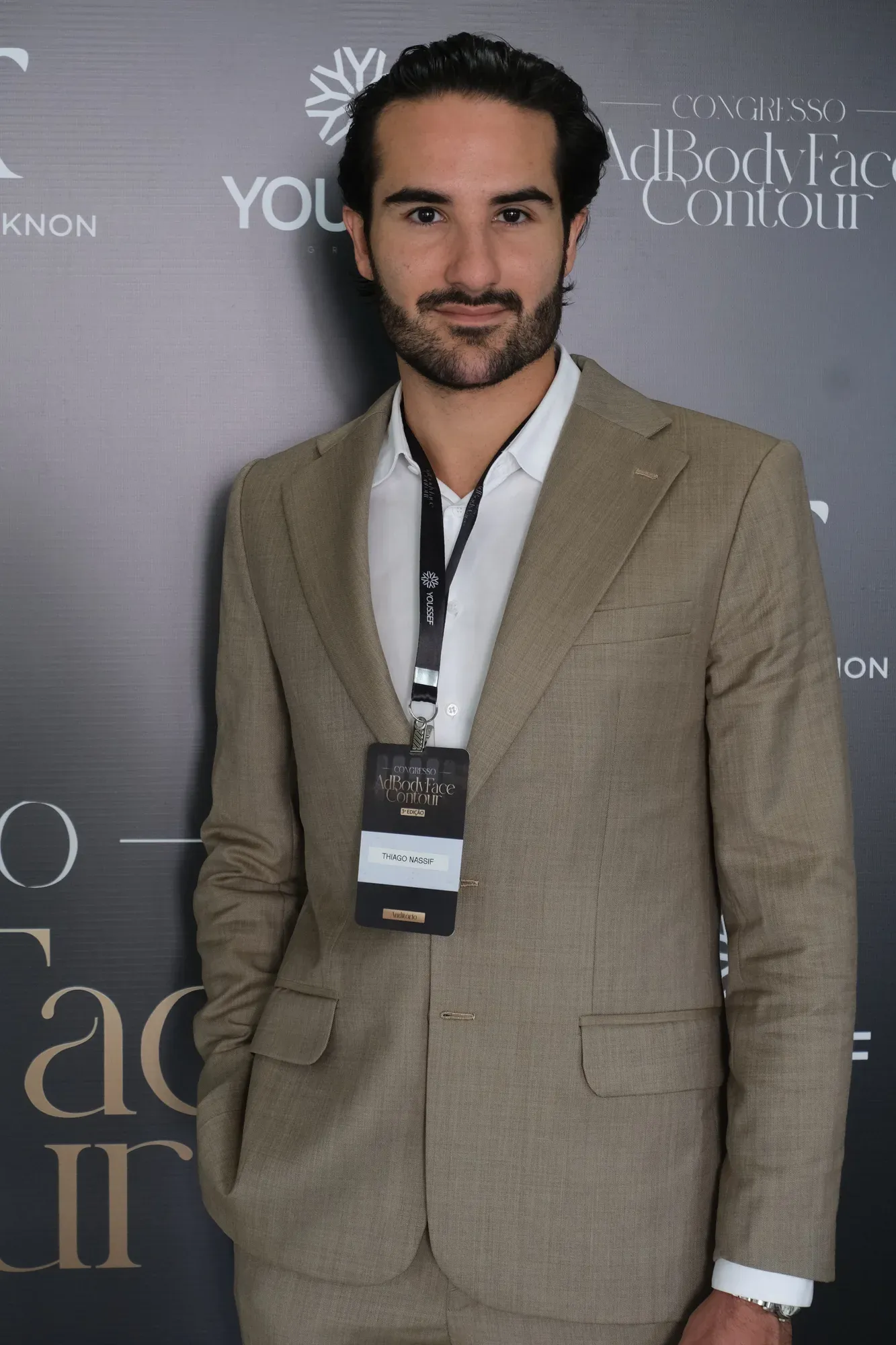 AdBodyFace Contour — peça do case