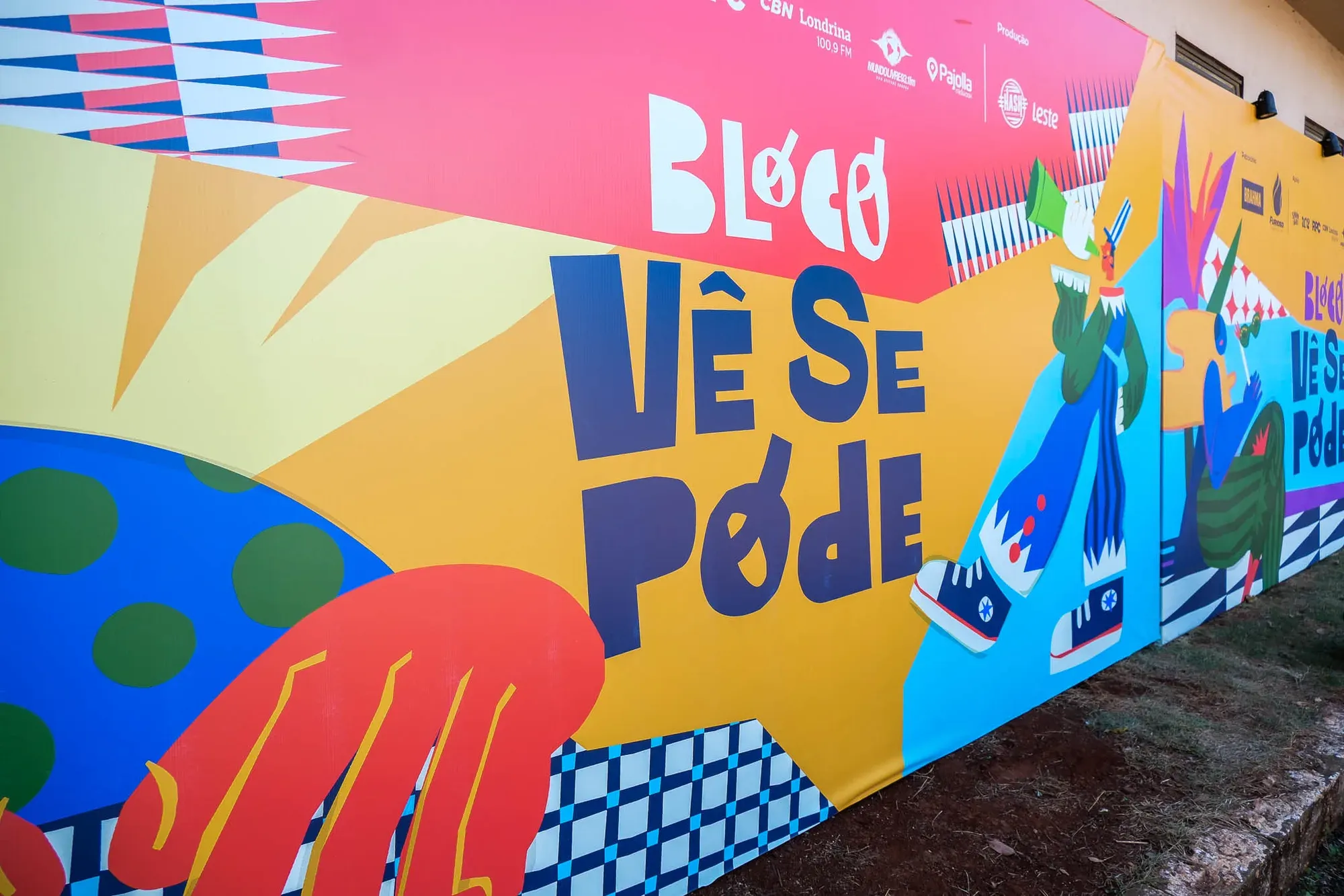 Bloco Vê Se Pode — peça do case