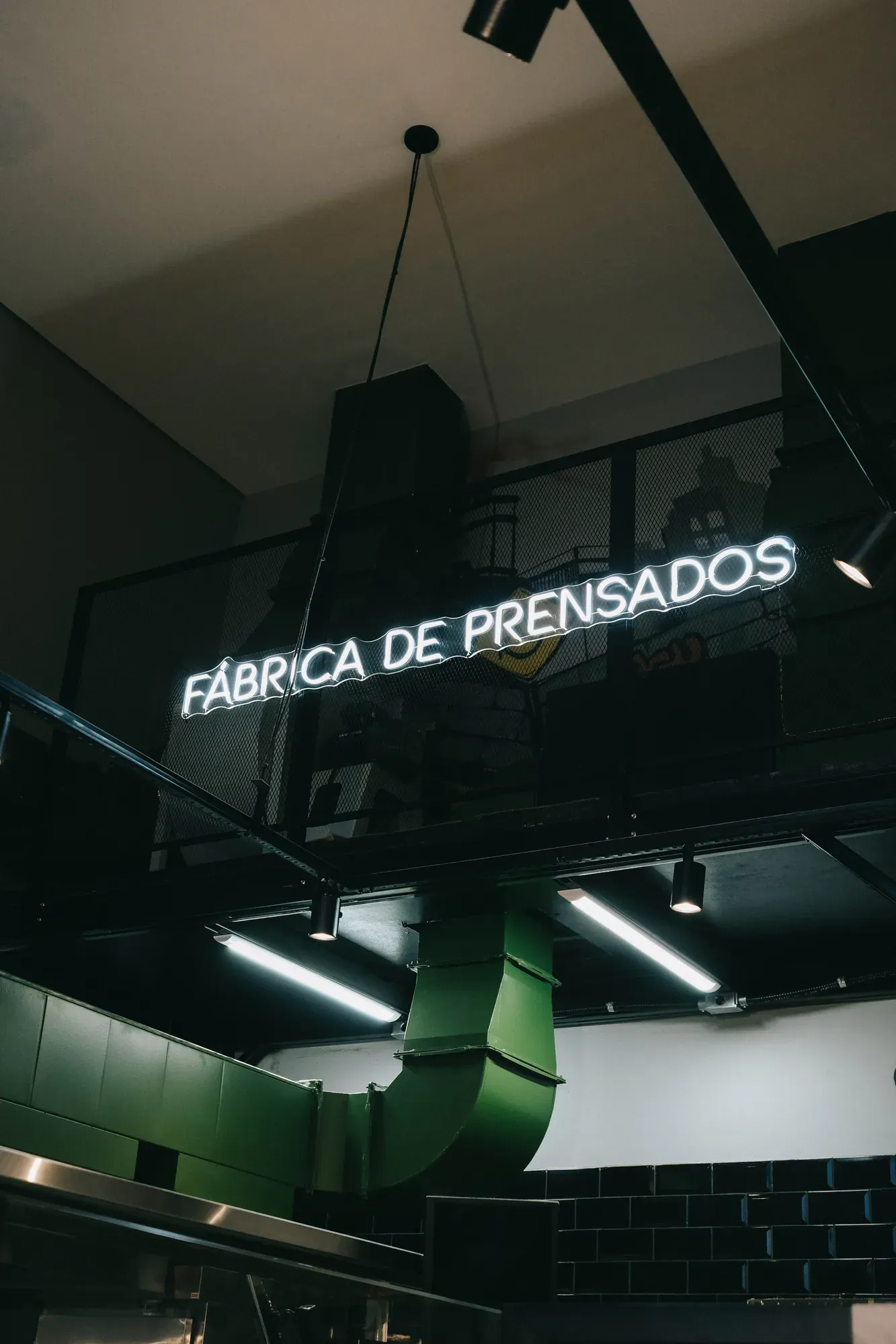 Prensado da Vez — peça do case