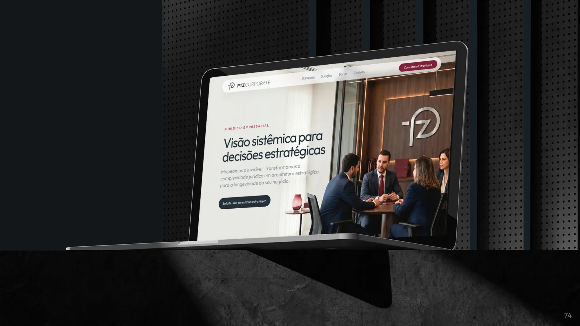 PTZ Corporate — peça do case